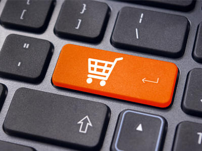 Dinamikusan nő az online magyar kiskereskedelem